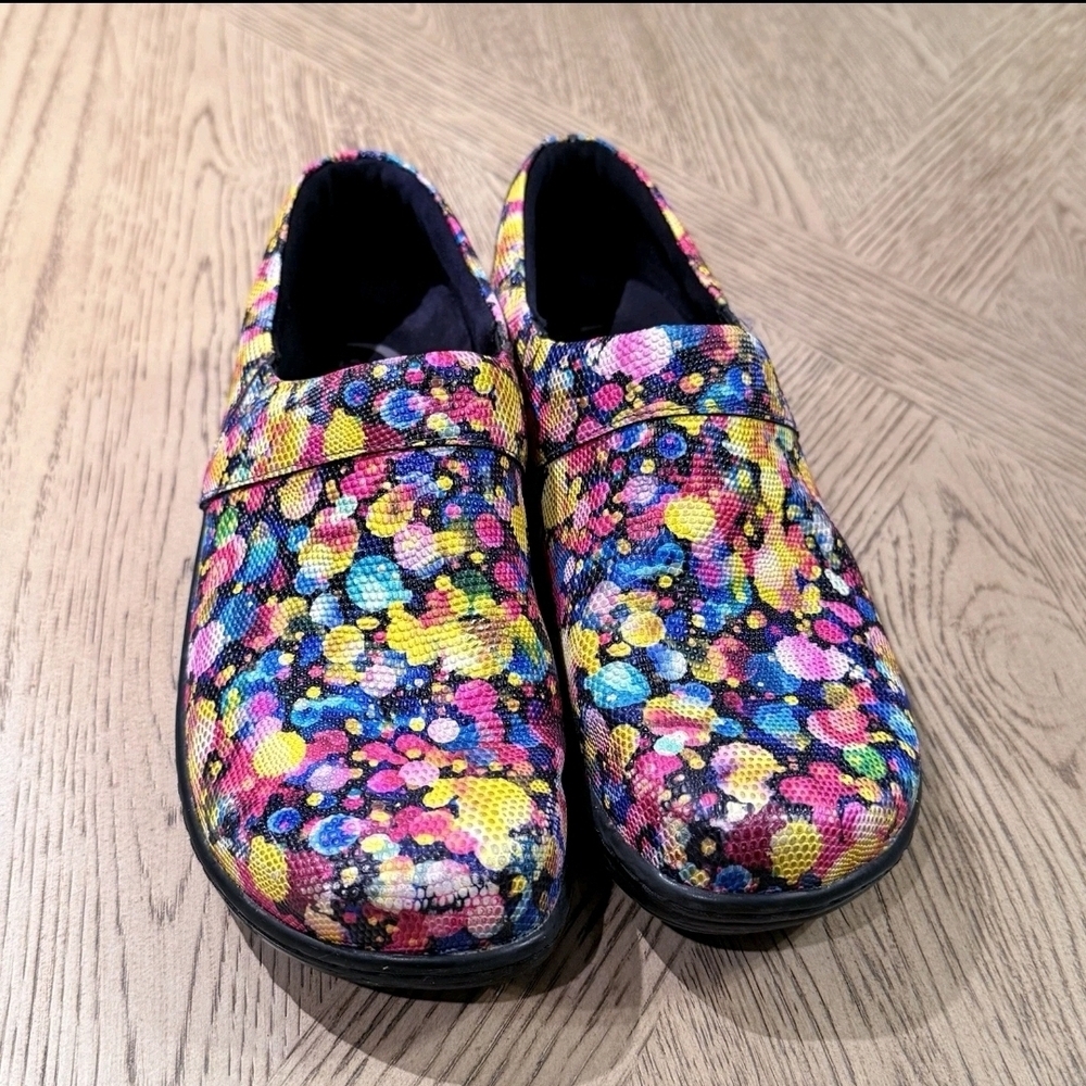 Klogs Footwear Nursing Shoes Slip Resistant sz 11 M Worn Colorful Project